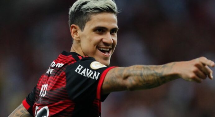 Pedro manda recado à torcida do Flamengo antes de final da Libertadores, contra o Athletico