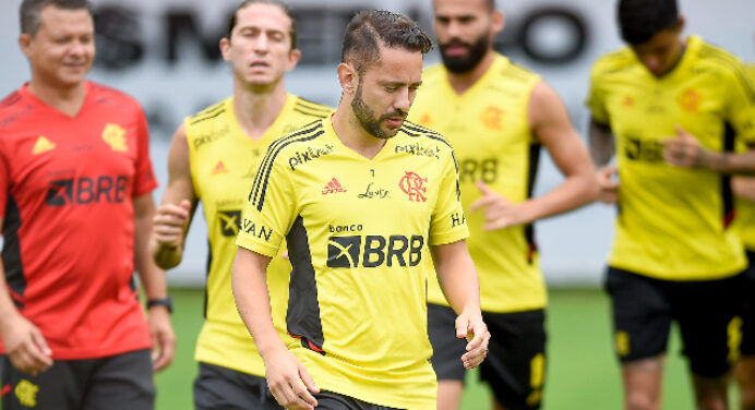 Dorival tem escalação definida com time misto para jogo Flamengo x Santos