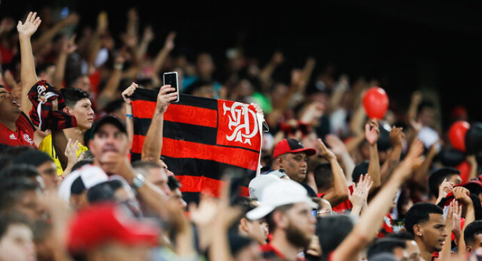 Primeiro da América! Flamengo é líder em interações no Instagram em setembro