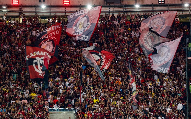 Torcida do Flamengo dá show e compra 50% da carga total de ingressos para  jogo contra Orlando City nos EUA