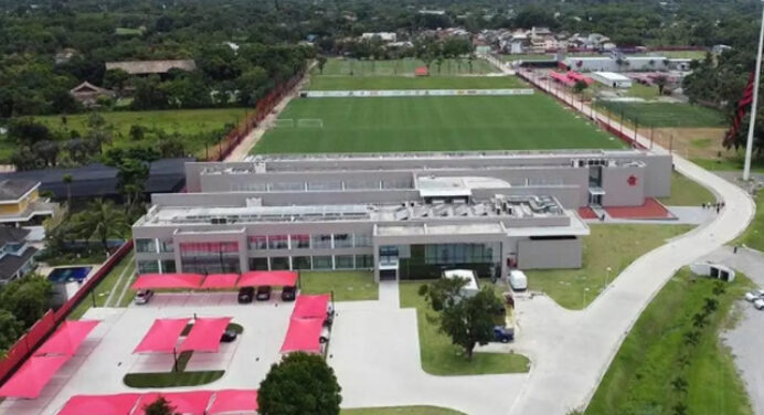 Flamengo negocia e estuda compra de ‘terrenos vizinhos’ para expandir estrutura do CT