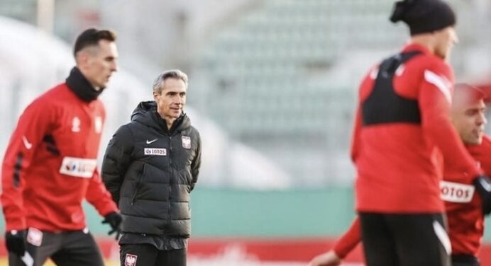 Técnico da Polônia na Copa tem números similares ao de Paulo Sousa, ex-Flamengo