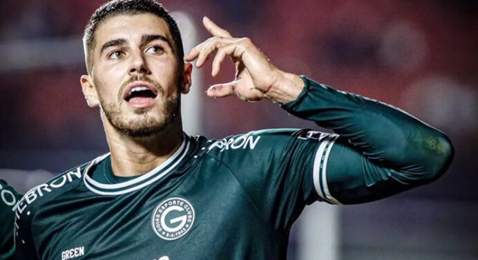 Flamengo demonstra interesse em Pedro Raul, mas vê outro time perto de contratar atacante