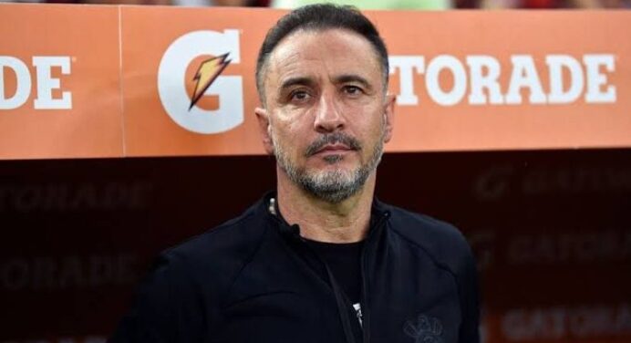 AO VIVO: meia espanhol no radar, detalhes sobre Vítor Pereira e tudo no ‘Mercado do Flamengo’