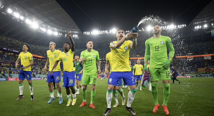 Coluna na Copa | Veja seleções classificadas e confrontos das quartas de final