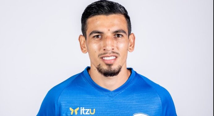 Flamengo negocia contratação de Daniel Muñoz, lateral de clube belga