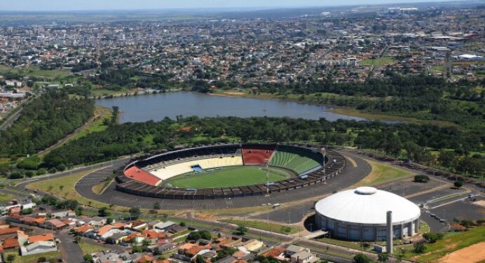 Ídolo do Flamengo, Petkovic confirma presença em jogo beneficente em Minas Gerais