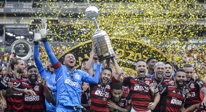 Enquete | Qual foi o melhor reforço do Flamengo em 2022? Vote!