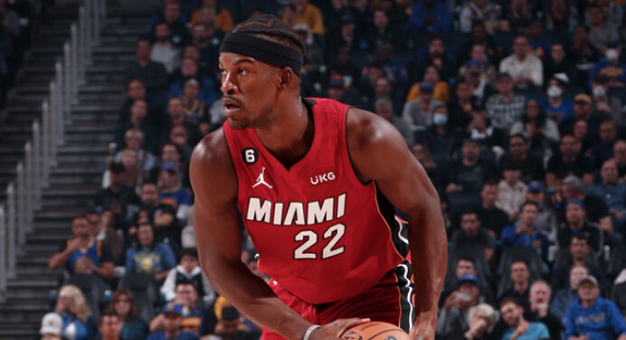 Estrela da NBA, Jimmy Butler revela desejo de jogar pelo Flamengo