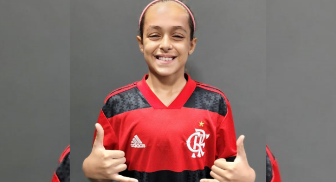 Conheça jovem de 10 anos que chamou anteção do Flamengo para integrar futebol feminino