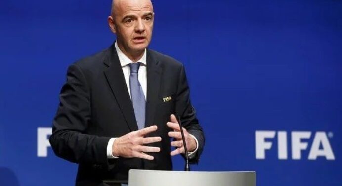 Presidente da FIFA anuncia Mundial de Clubes de 4 em 4 anos e com 32 times a partir de 2025