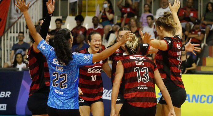 Sem sustos, Sesc RJ Flamengo vence Pinheiros pela Superliga Feminina de Vôlei