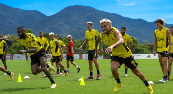 Flamengo finaliza preparação para jogo contra o Boavista