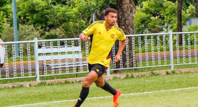Flamengo encara o XV de Jaú em partida decisiva na Copinha