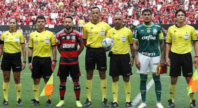 Procuradoria do STJD arquiva processo do Flamengo contra árbitros da Supercopa do Brasil