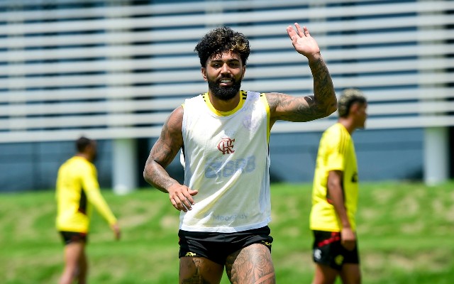 “Tudo pronto para amanhã!”: Gabigol esbanja otimismo com estreia no Carioca