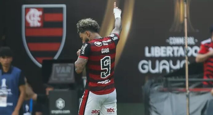 Flamengo pode se tornar segundo clube com mais títulos internacionais no Brasil