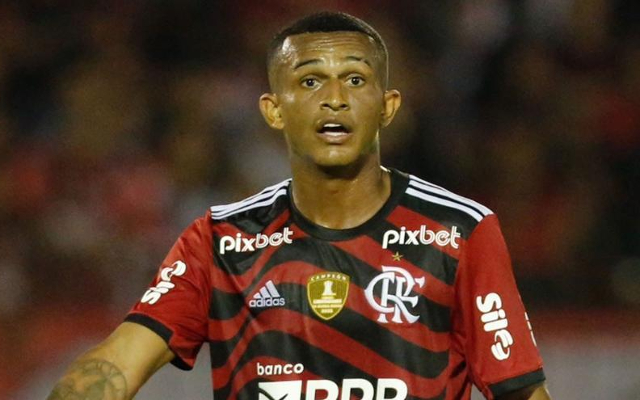 Os milhões pelos quais o Flamengo aceita vender Wesley