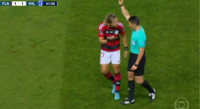 Dirigente do Flamengo minimiza influência da arbitragem em eliminação do Mundial