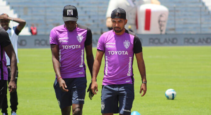 Del Valle poupa titulares em jogo deste sábado de olho na decisão contra Flamengo, pela Recopa