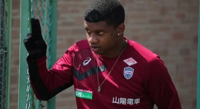 Atacante revelado pelo Flamengo negocia com Ceará, da segunda divisão