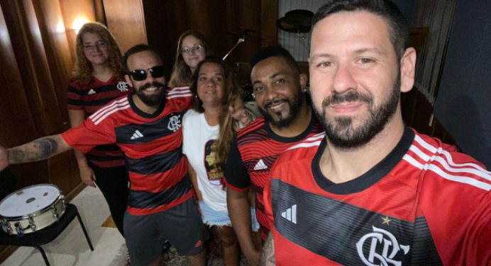 “Nação de Fé”: torcedores do Flamengo criam música para homenagear ídolos do clube