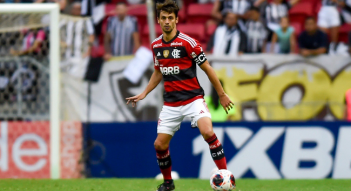 Recuperado de lesões, Rodrigo Caio atua por 90 minutos em 2 jogos seguidos pelo Flamengo no Carioca