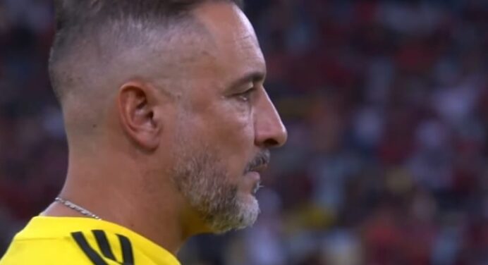 Vítor Pereira relaciona ‘crescimento’ do Flamengo com tempo de trabalho