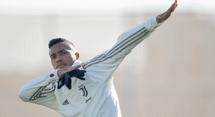 Flamengo consulta situação do lateral Alex Sandro, da Juventus