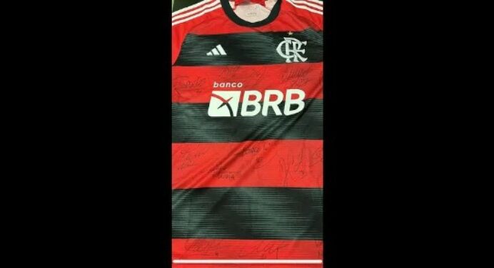Sócio-proprietário do Flamengo promove sorteio de camisa autografada no Amapá
