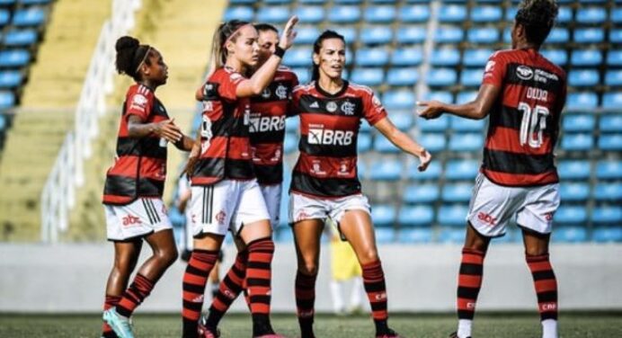 Flamengo faz 6 a 0 no Ceará e segue na caça à liderança do Brasileirão Feminino