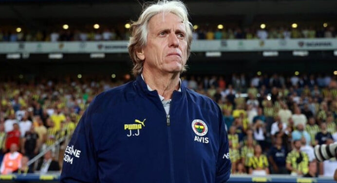 Torcida do Flamengo faz abaixo-assinado pela volta de Jorge Jesus