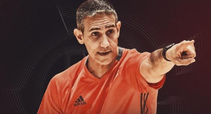 Flamengo celebra aniversário de José Neto nas redes sociais