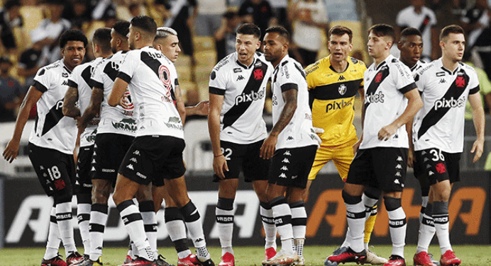 Vasco tem jogo decisivo da Copa do Brasil nesta quinta, às vésperas de semifinal com Flamengo