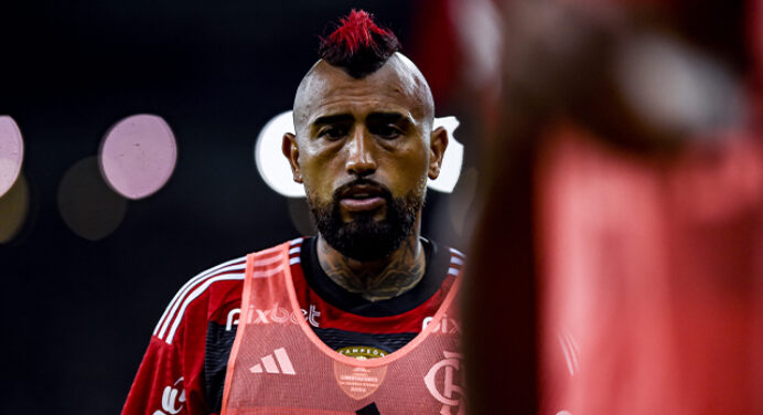 Flamengo de Sampaoli deve ter novo trio no meio de campo