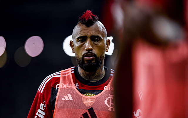 Arturo Vidal receberá 13,89% do salário do Flamengo em ida para o  Athletico-PR