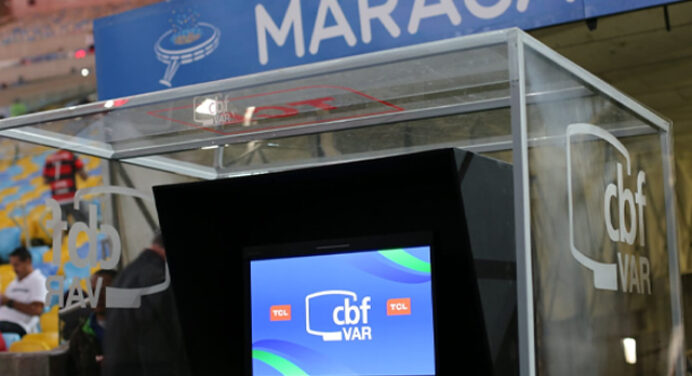 VAR e assistentes paulistas: CBF define equipe de arbitragem para Flamengo x Goiás