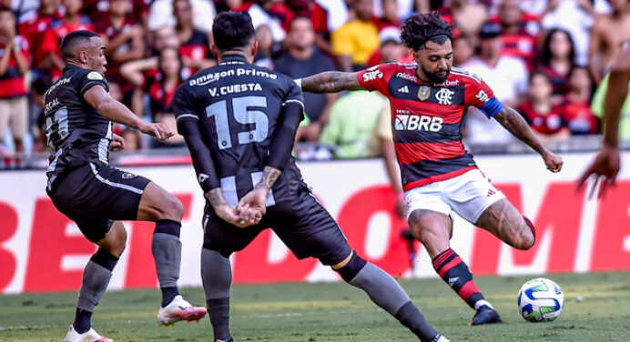 Braz aquece disputa entre Flamengo e Botafogo pela liderança do Brasileirão: “Tem muito campeonato”
