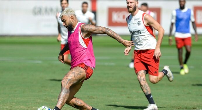 Flamengo tem treino em 2 turnos nesta sexta com foco em trabalhos táticos, técnicos e físicos
