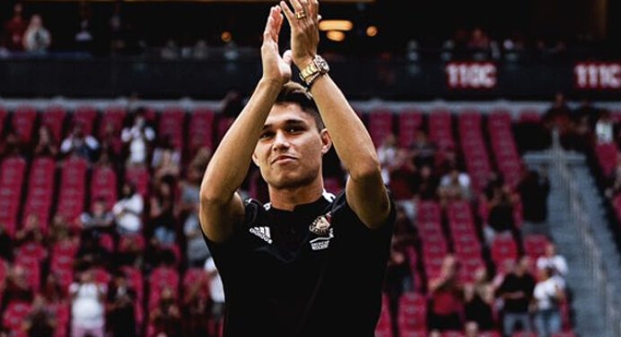 Com a compra de Luiz Araújo, Flamengo ultrapassa R$ 150 milhões investidos na temporada 2023