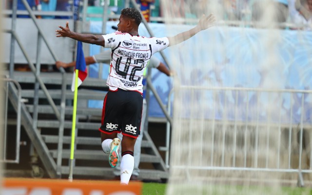 Matheus França seizes the opportunity in the starting line-up for Fella and gets “points” with Sampaoli – Flamengo – Flamengo news and games