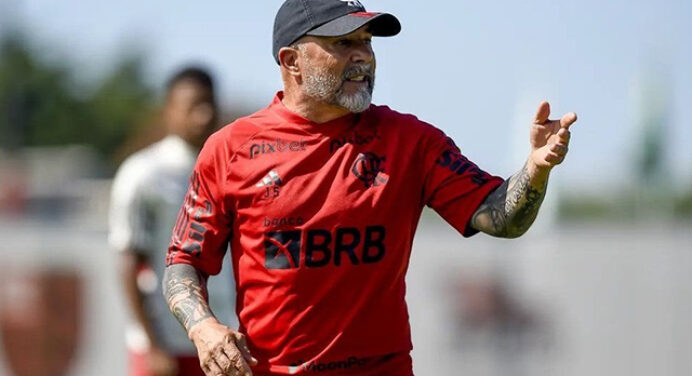 Sampaoli promove mudanças no Flamengo para jogo contra o Coritiba; veja provável escalação