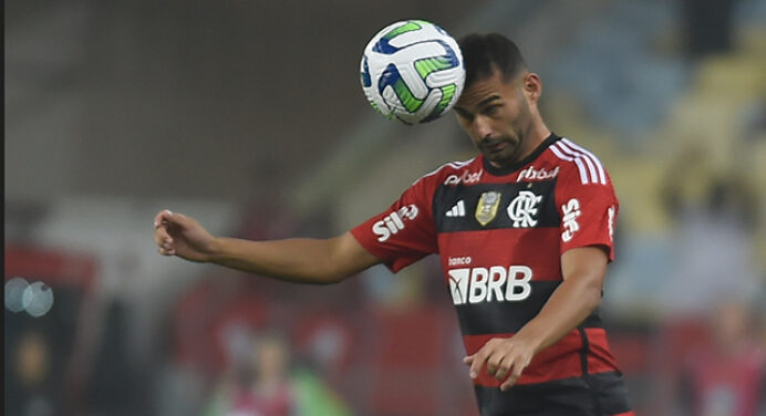 Internacional pede para staff de Thiago Maia negociar redução de valor solicitado pelo Flamengo