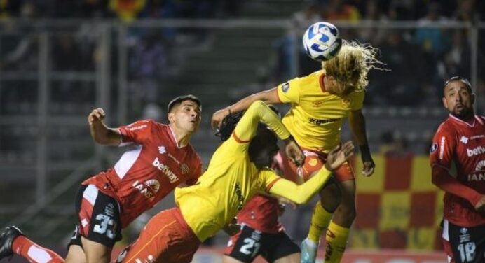 Aucas e Ñublense empatam, e Flamengo pode encaminhar classificação na Libertadores