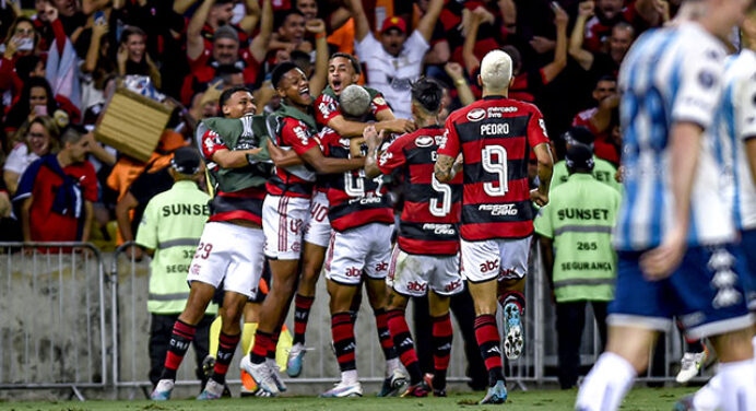 Made in Ninho: crias do Flamengo marcam gols salvadores e evitam ‘fantasma’ na Libertadores