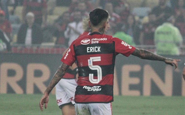 Lesionado, Erick Pulgar passa de 1 mês sem jogar pelo Flamengo