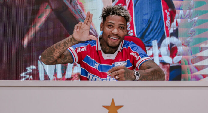 Ex-Flamengo, Marinho inicia treinamentos no Fortaleza