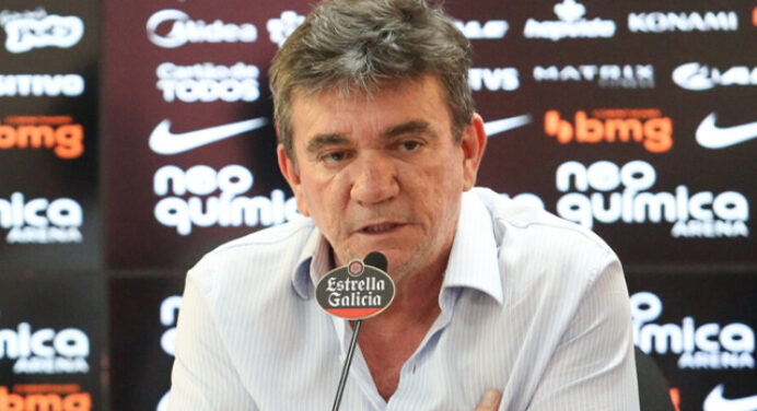 Ex-presidente do Corinthians cutuca Flamengo e Palmeiras: “Se dizem milionários”