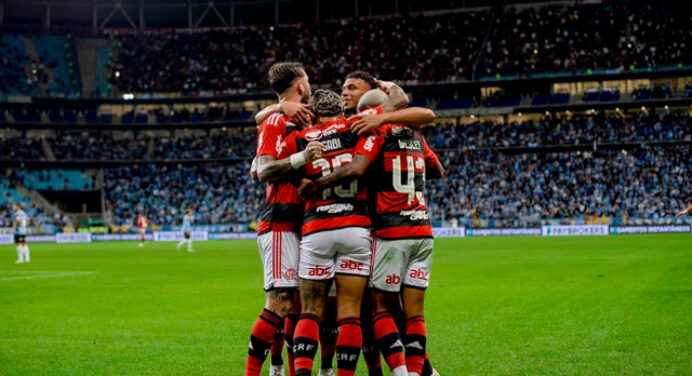 Jornalista gremista se rende ao Flamengo: “Seria natural se tomasse 4 ou 5 gols, ficou barato”