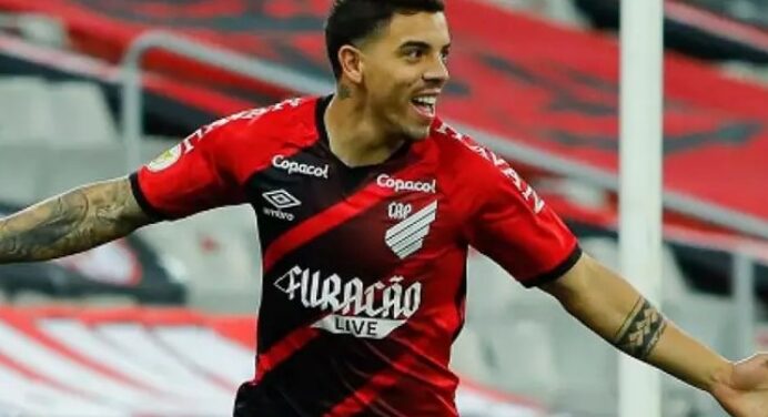 Athletico vende Terans, e jogador fica fora de jogo contra o Flamengo